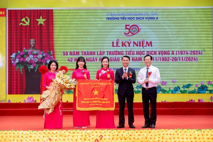 Trường Tiểu học Dịch Vọng A kỷ niệm 50 năm thành lập