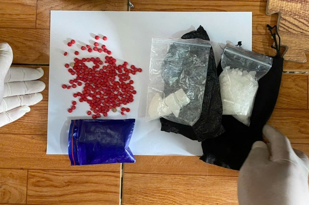 Công an quận Ngô Quyền thu giữ 14,65 gam Heroin, 0,06 gam Methamphetamine và 193 viên hồng phiến