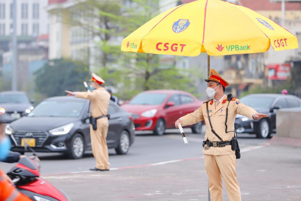 Quy định về chỉ huy, điều khiển giao thông đường bộ của Cảnh sát giao thông. Ảnh minh họa