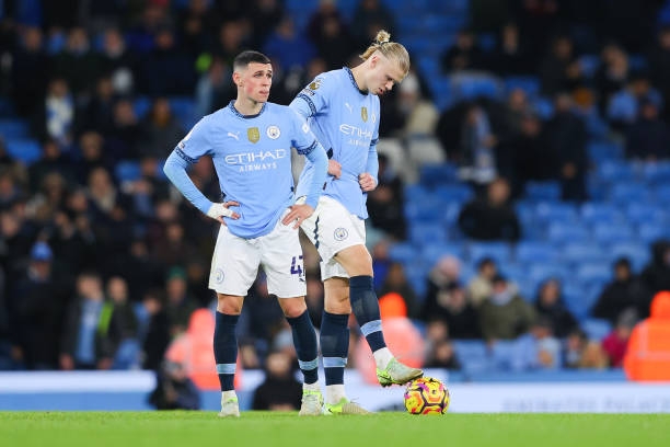 Thảm bại trước Tottenham, Pep Guardiola đối mặt khủng hoảng chưa từng có tại Man City