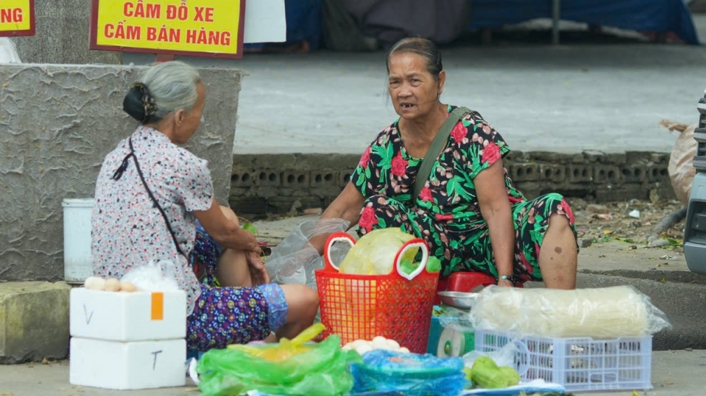 Kỳ 3: Bổ sung các quy định chính sách hỗ trợ việc làm cho người yếu thế