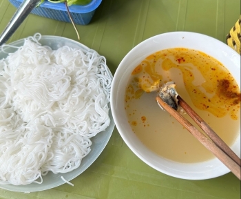 Thanh thanh bún ốc nguội