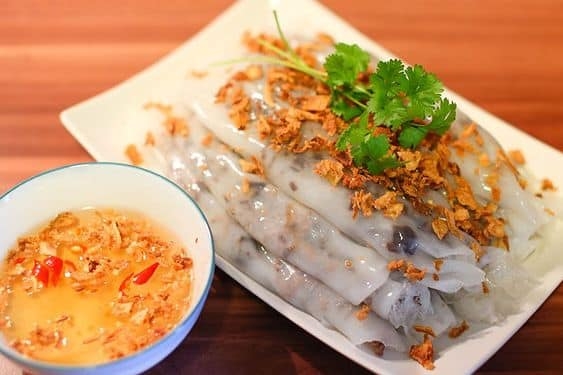 Top 5 quán bánh cuốn ngon “hết nước chấm” phố cổ Hà Nội