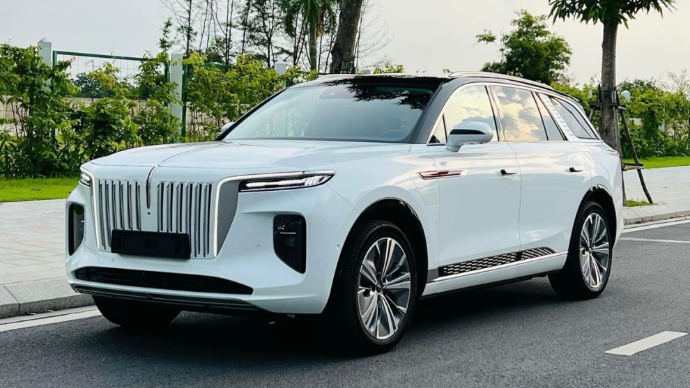 Cập nhật bảng giá xe ô tô hãng Hongqi tháng 12/2024