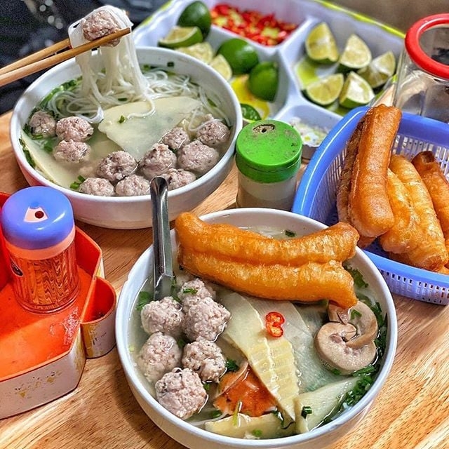 Top 3 quán bún mọc siêu ngon ở quận Hoàn Kiếm