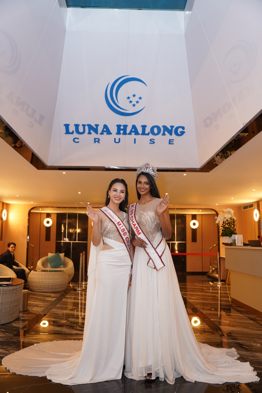 Top 3 Miss Charm 2024 quảng bá du lịch Vịnh Hạ Long