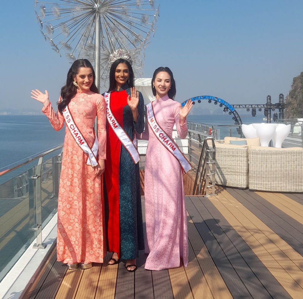 Top 3 Miss Charm 2024 quảng bá du lịch Vịnh Hạ Long