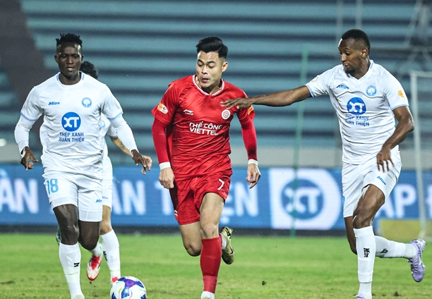 Vắng Xuân Son, Nam Định tiếp tục rơi bế tắc tại V-League