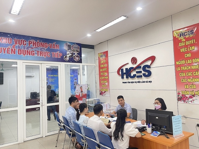 Thị trường lao động Hà Nội tiếp tục đà phục hồi và phát triển