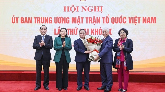 Tạo đồng thuận cao trong thực hiện cuộc cách mạng về tinh gọn bộ máy