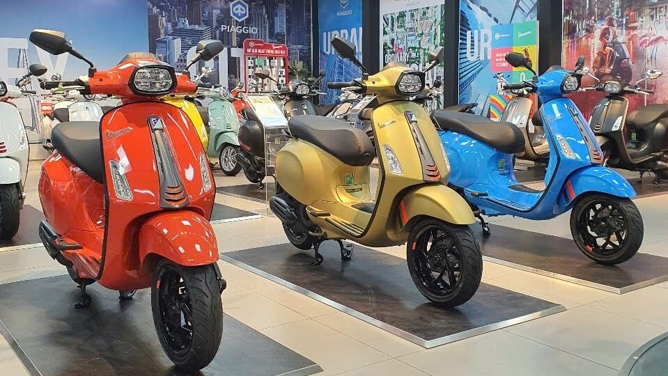 Cập nhật bảng giá xe máy Vespa tháng 2/2025