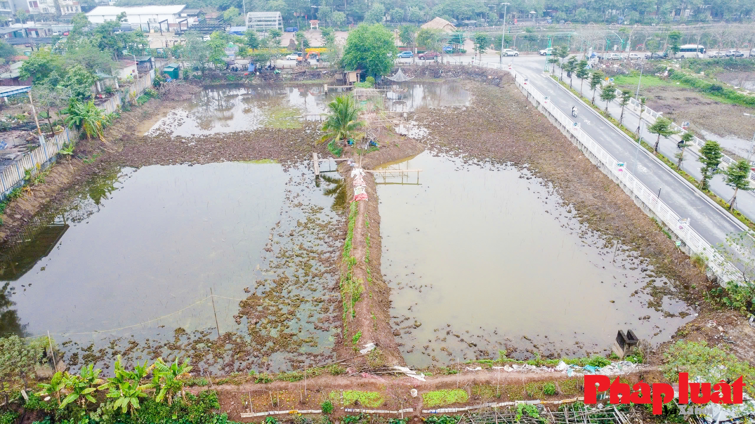 Vị trí của hồ trung gian 