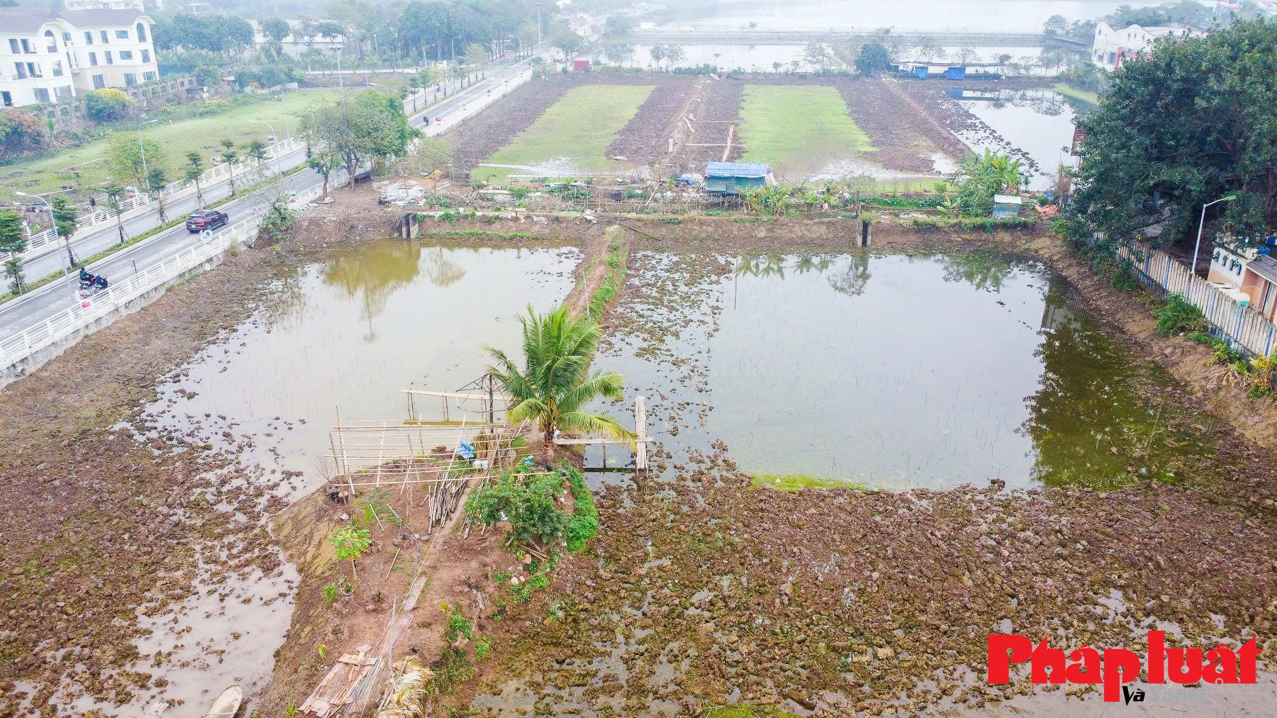 Vị trí của hồ trung gian 