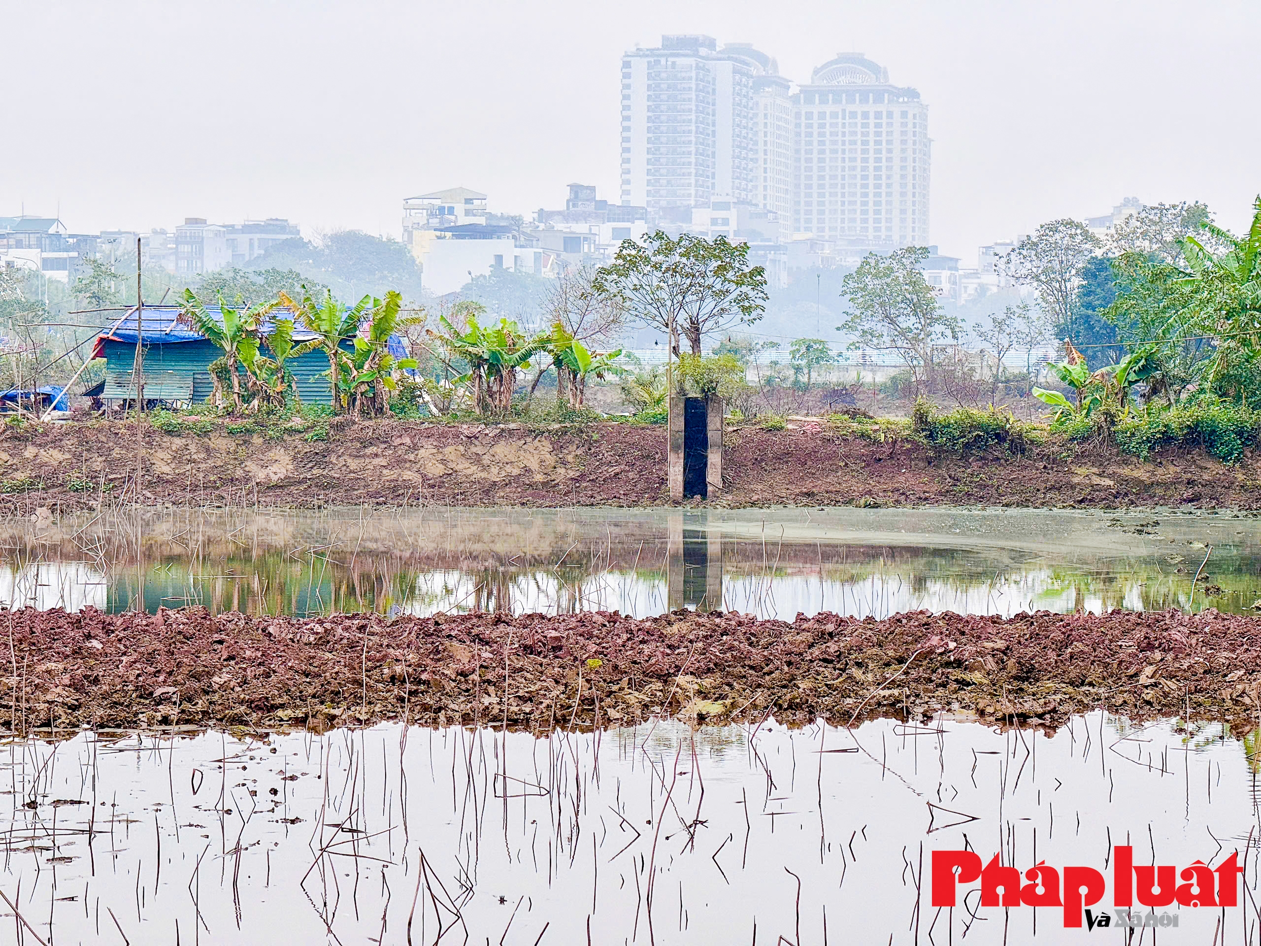 Vị trí của hồ trung gian 