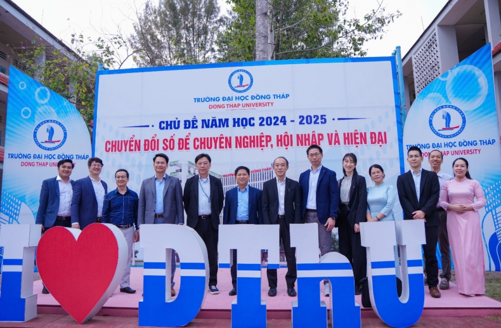 Hình ảnh tại buổi làm việc