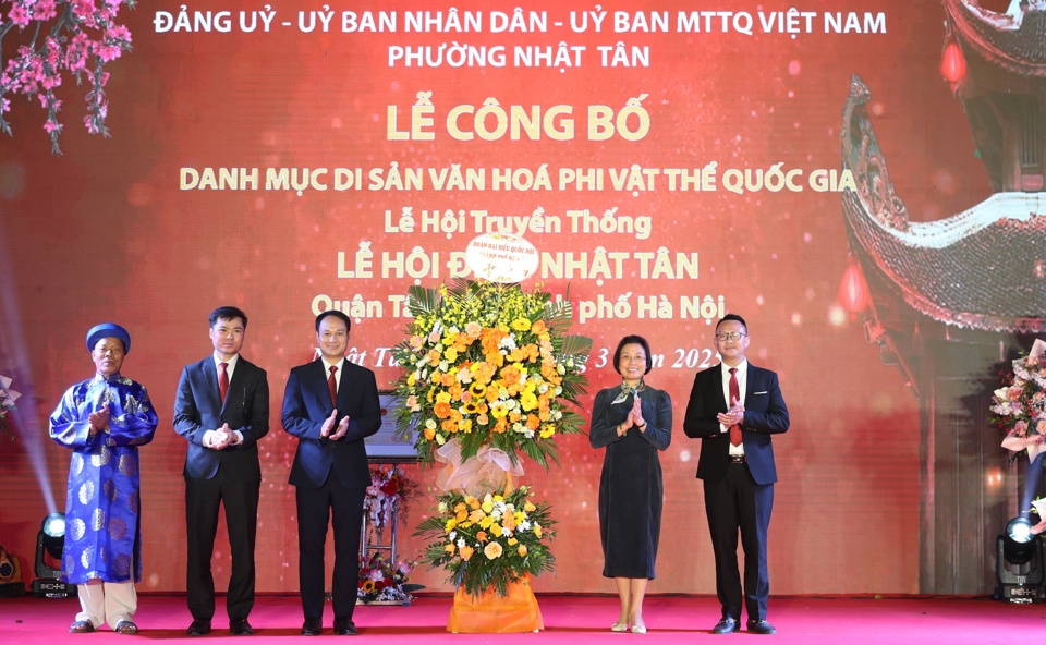 Vinh danh di sản văn hóa phi vật thể quốc gia Lễ hội đình Nhật Tân