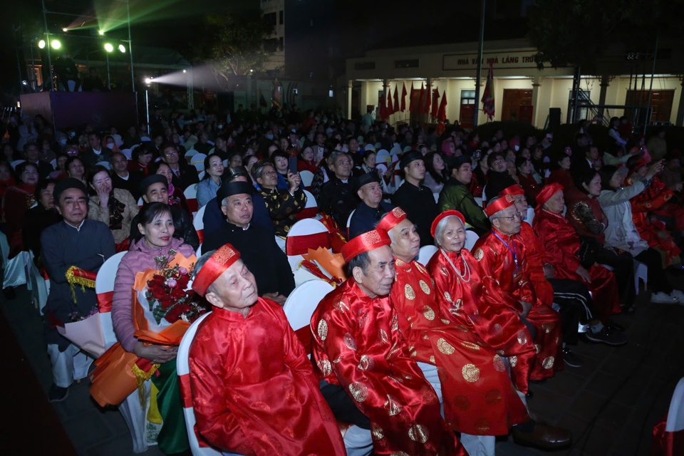 Chương trình nghệ thuật &quot;Linh Lang - Khí thiêng hội tụ - Long Biên tỏa sáng&quot;: Công phu và giàu ý nghĩa