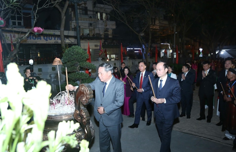 Chương trình nghệ thuật &quot;Linh Lang - Khí thiêng hội tụ - Long Biên tỏa sáng&quot;: Công phu và giàu ý nghĩa