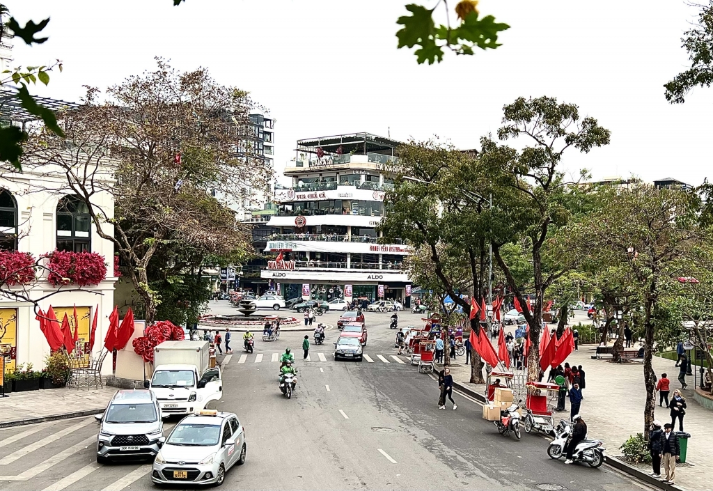 Nghiên cứu phương án cải tạo kiến trúc khu vực phía Đông hồ Hoàn Kiếm