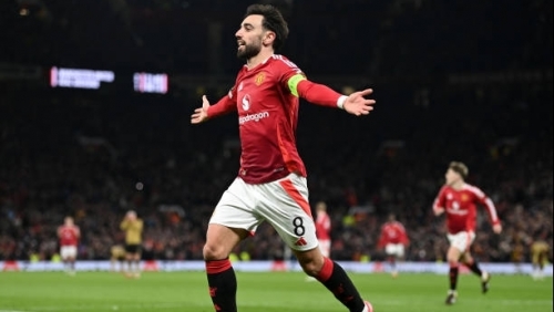 Bruno Fernandes lập hat-trick, Man Utd hủy diệt Real Sociedad để tiến vào tứ kết Europa League