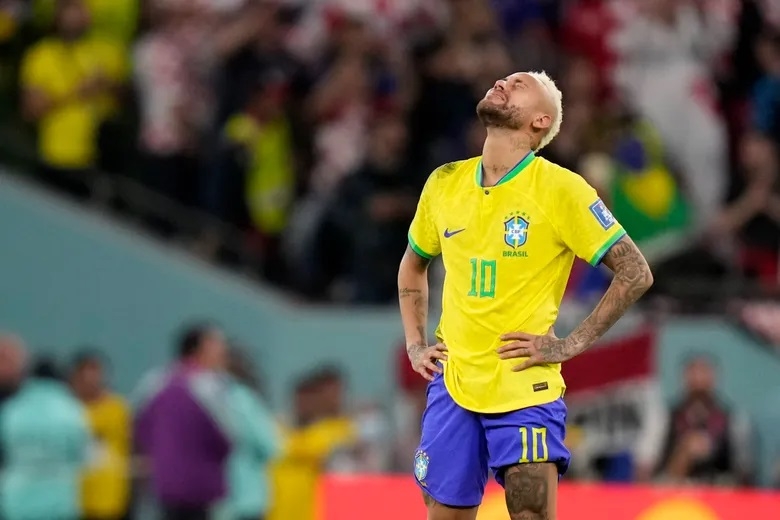 Neymar bị loại đáng tiếc khỏi đội tuyển Brazil