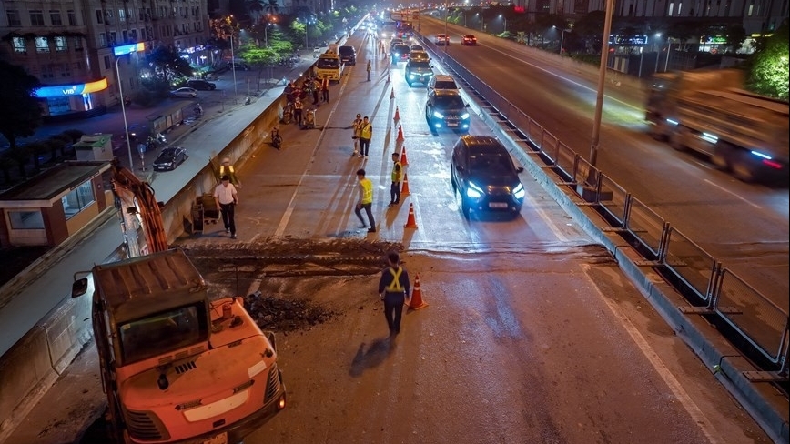 ha noi phan luong giao thong phuc vu sua chua duong vanh dai 3 tren cao