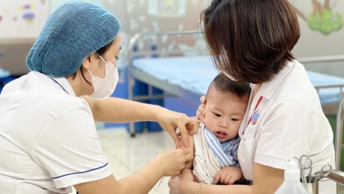 Bộ Y tế thông tin về kế hoạch tiêm chủng vaccine phòng, chống bệnh sởi đợt 2