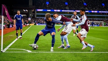 PSG thua ngược Aston Villa nhưng vẫn tiến vào bán kết Champions League