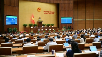 Quốc hội thông qua Luật sửa đổi, bổ sung một số điều của 8 Luật thuộc lĩnh vực tài chính, đấu thầu, đầu tư
