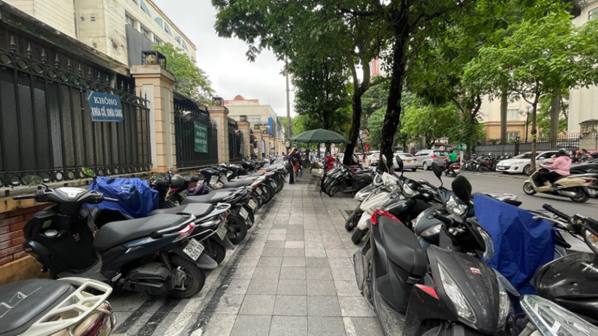 Hà Nội siết chặt quản lý bãi trông giữ xe trên địa bàn