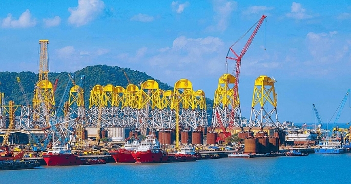 Tháo gỡ “điểm nghẽn” pháp luật, tạo thuận lợi cho doanh nghiệp phát triển Tháo gỡ “điểm nghẽn” pháp luật, tạo thuận lợi cho doanh nghiệp phát triển Thủ tướng Phạm Minh Chính, Phó Thủ tướng Bùi Thanh Sơn và các đại biểu thực