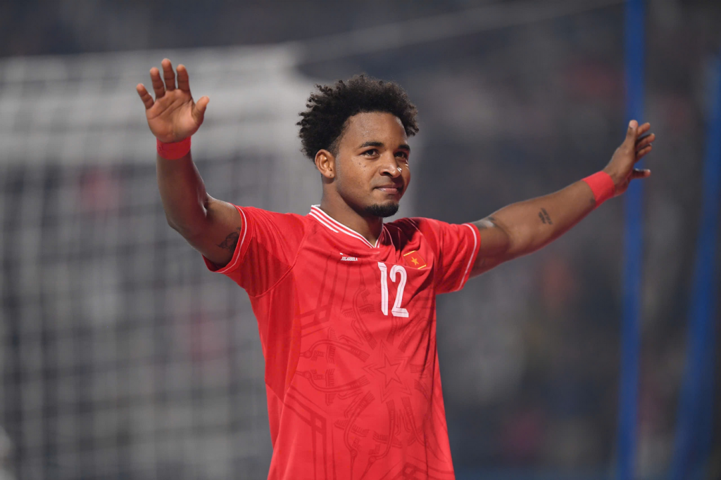 Xuân Son nghỉ hết năm 2025, Nam Định bổ sung ngoại binh gấp