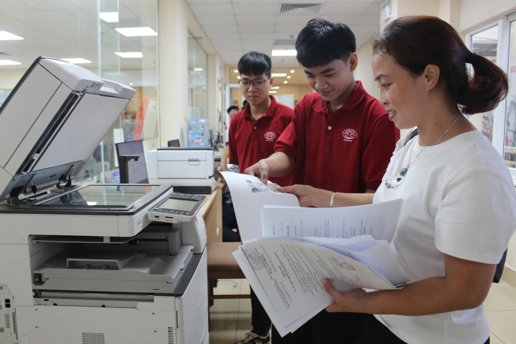 Kỳ 2: Nâng cao chất lượng dịch vụ hành chính