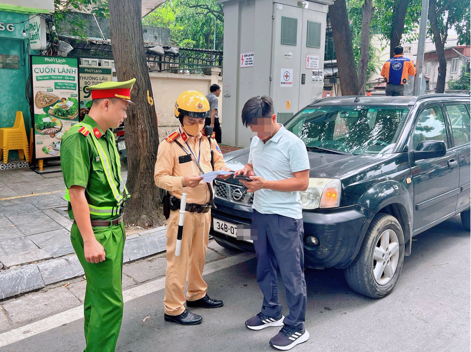 Tăng cường đảm bảo trật tự an toàn giao thông và trật tự đô thị trên địa bàn Thủ đô