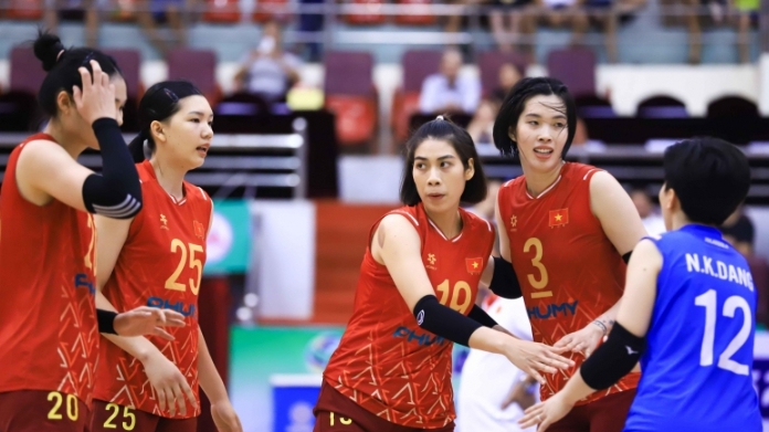 Tuyển bóng chuyền nữ Việt Nam thắng áp đảo Indonesia tại chặng 2 SEA V.League 2025