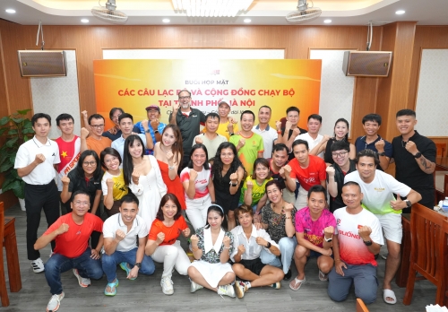 Ban tổ chức Giải Marathon Quốc tế Hà Nội Techcombank gặp gỡ cộng đồng chạy bộ tại miền Bắc