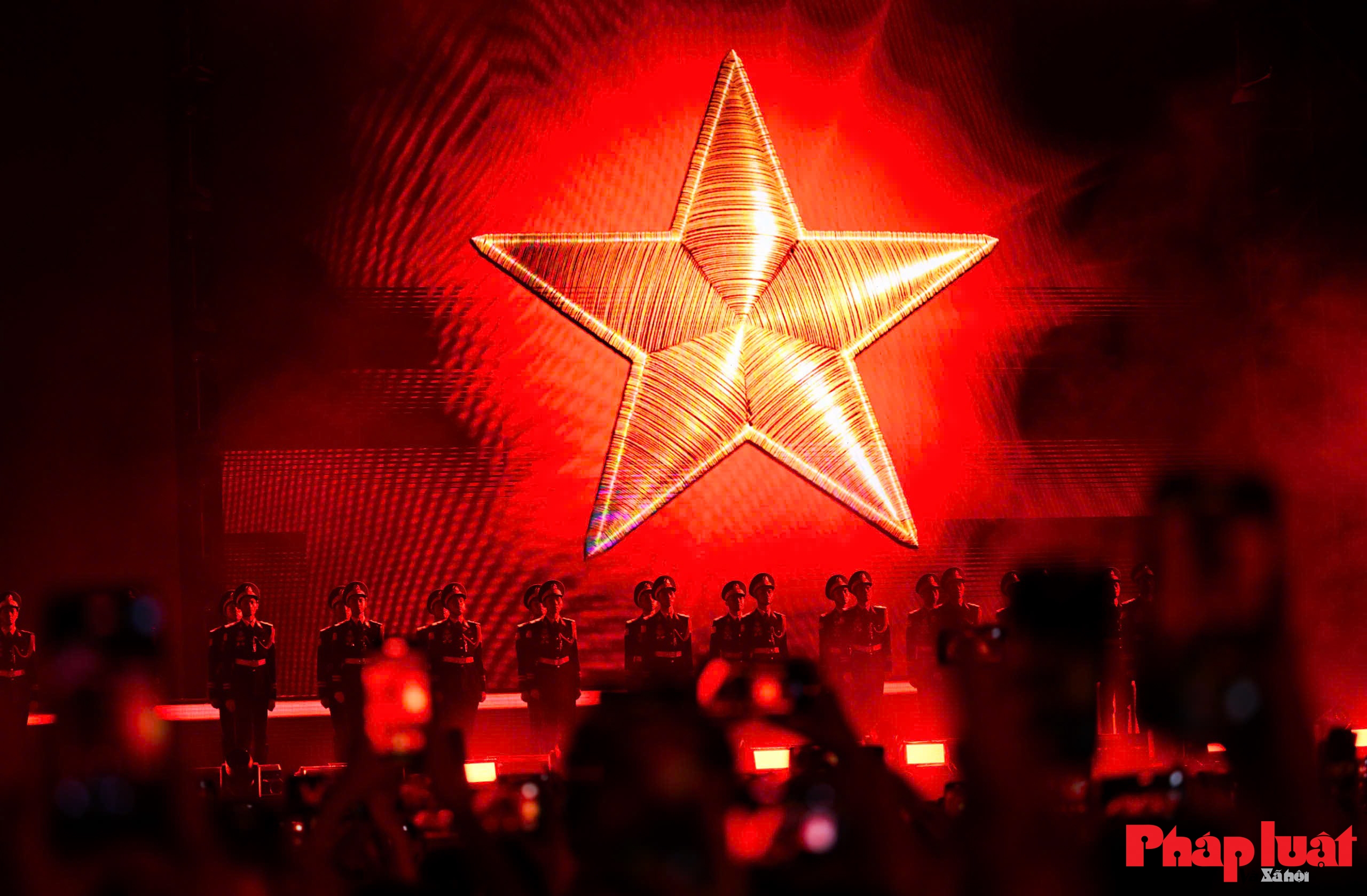 Bùng nổ cảm xúc “Tổ quốc trong tim” – Khúc ca tự hào giữa lòng Thủ đô