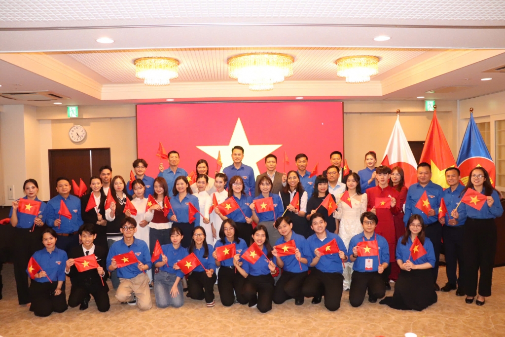 Hành trình “Tôi yêu Tổ quốc tôi” lần đầu tiên được tổ chức ở nước ngoài