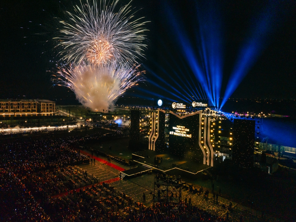 Mãn nhãn màn trình diễn drone lớn nhất từ trước tới nay tại Tây Ninh