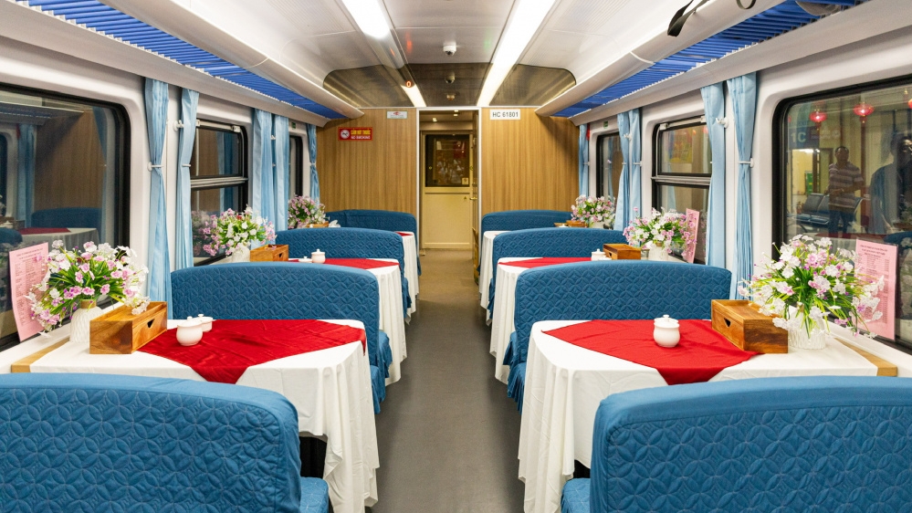 Tàu chất lượng cao tuyến Hà Nội – Quảng Trị chính thức đi vào vận hành