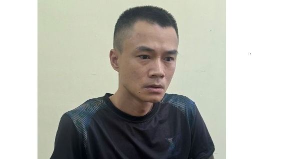 Bắt giữ thành công đối tượng truy nã Trần Quốc Tuấn tại ngõ 397 Phạm Văn Đồng