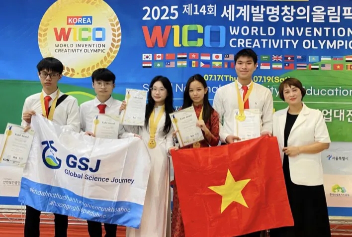 5 học sinh Hà Nội giành huy chương vàng tại Olympic Phát minh và sáng chế thế giới - WICO 2025. Ảnh: NVCC