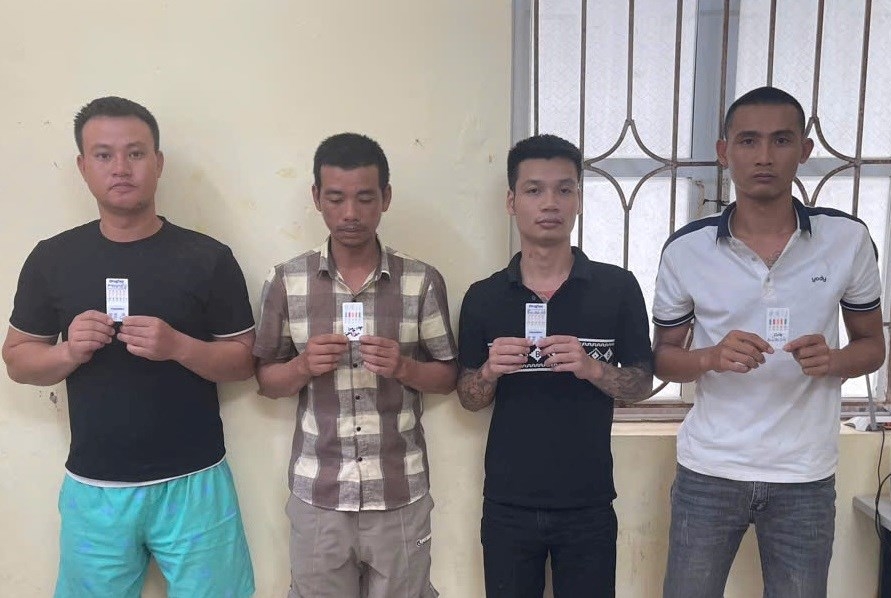 Đối tượng Bùi Duy Dũng cùng đồng bọn dương tính với Methamphetamine