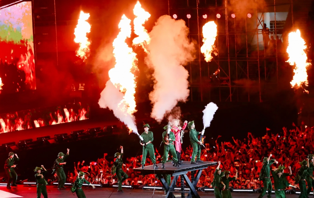 Bản giao hưởng mùa Thu lịch sử