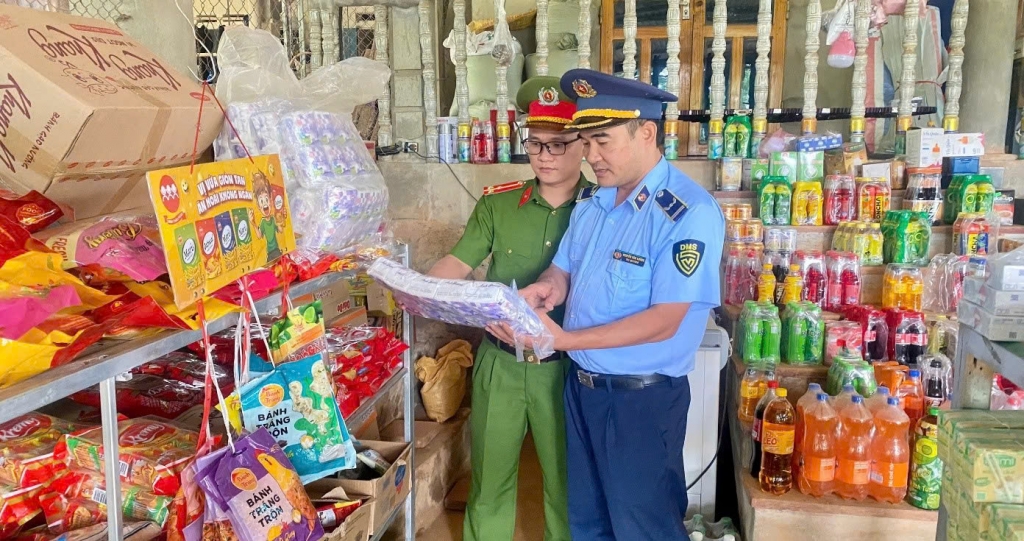 Thủ tướng Chính phủ ban hành Kế hoạch triển khai thi hành Luật sửa đổi, bổ sung một số điều của Luật Chất lượng sản phẩm, hàng hóa. Ảnh minh họa Thủ tướng Chính phủ ban hành Kế hoạch triển khai thi hành Luật sửa đổi, bổ sung một số điều của Luật Chất lượng sản phẩm, hàng hóa. Ảnh minh họa