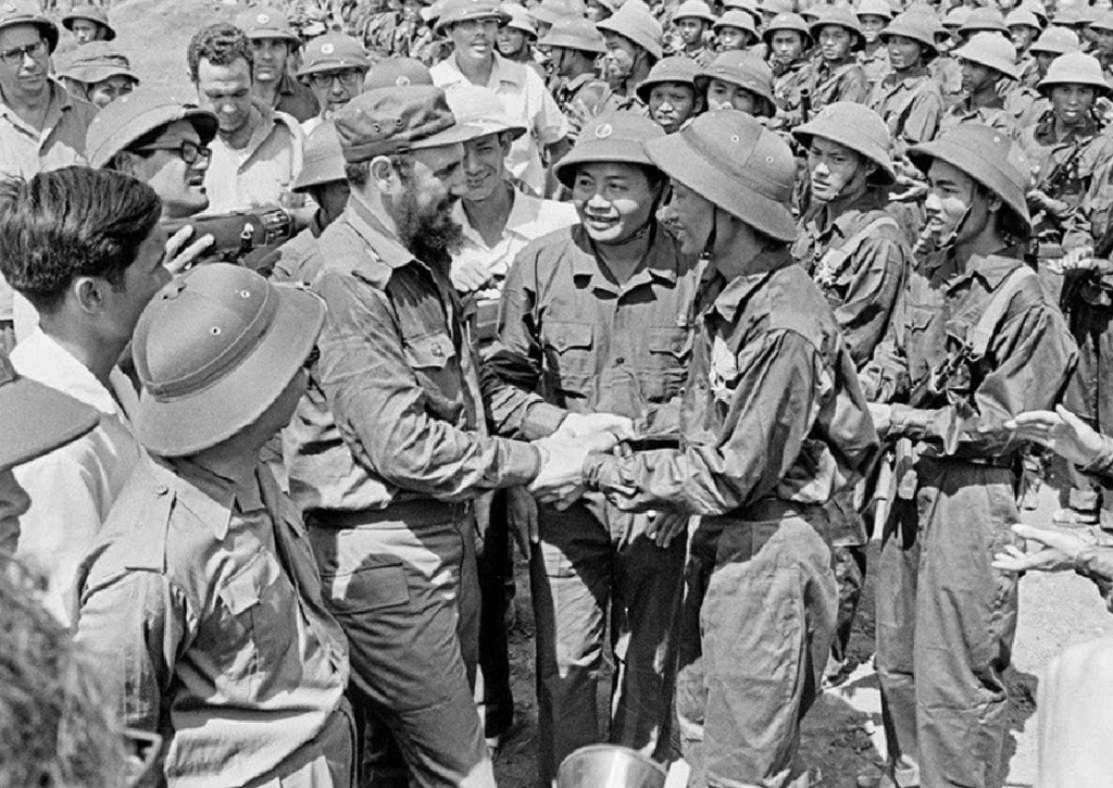 Trái tim Việt Nam hướng về Cuba