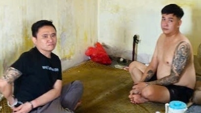 Từ việc kiểm tra hành chính căn nhà có 2 người đàn ông