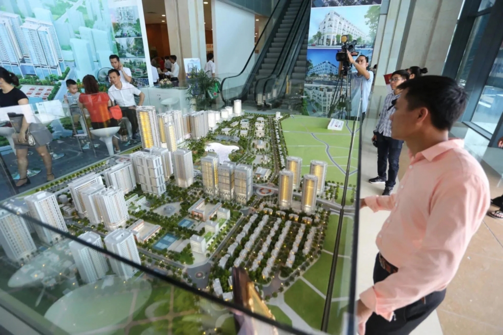 Kỳ 2: Tạo dựng thị trường minh bạch và an toàn