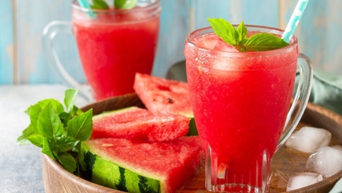 Uống nước ép dưa hấu bao nhiêu là đủ để tốt cho sức khỏe?