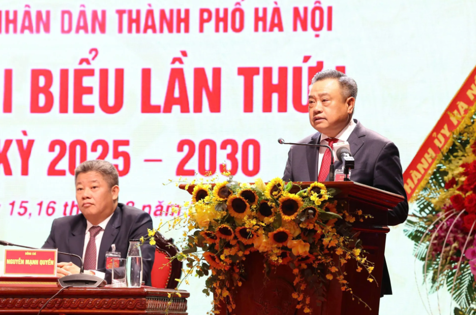 Ủy viên Trung ương Đảng, Phó Bí thư Thành ủy, Bí thư Đảng ủy UBND TP, Chủ tịch UBND TP Hà Nội Trần Sỹ Thanh phát biểu khai mạc Đại hội.